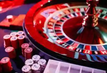 r24 casino
